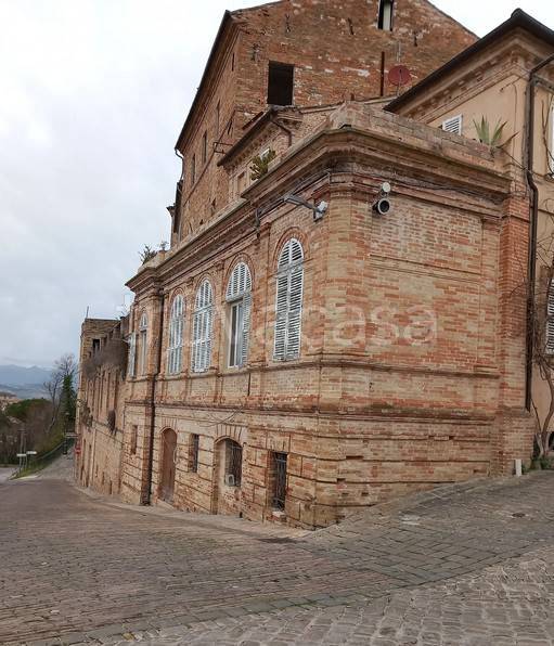 casa indipendente in vendita a Montappone