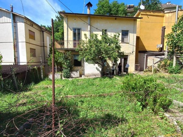 casa indipendente in vendita a Montappone