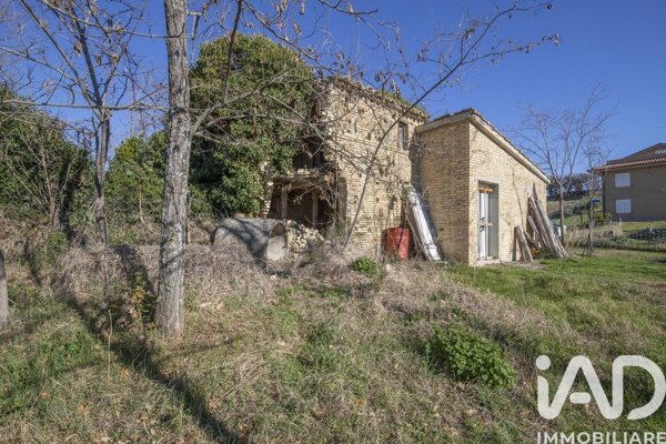 appartamento in vendita a Montappone