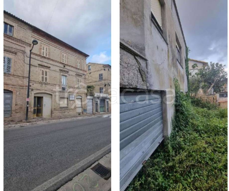 pentavano in vendita a Montappone