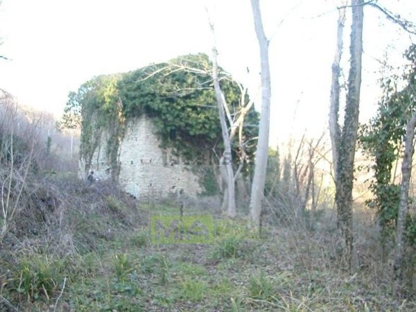 appartamento in vendita a Montefalcone Appennino
