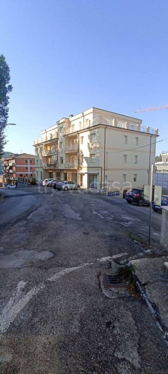 appartamento in vendita a Montefortino