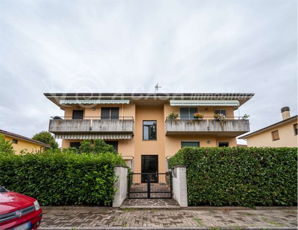 appartamento in vendita a Montefortino in zona Rubbiano