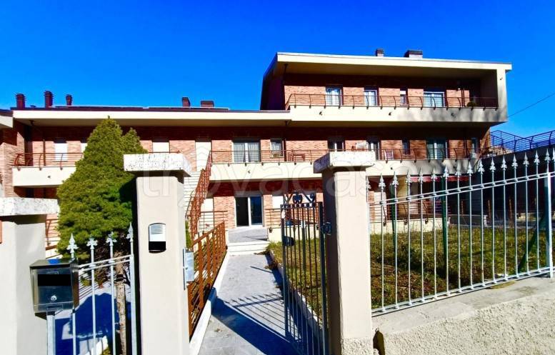 appartamento in vendita a Montefortino
