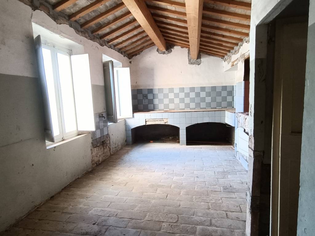 intera palazzina in vendita a Monte Giberto