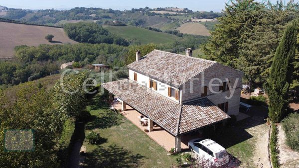 casa indipendente in vendita a Monte Giberto