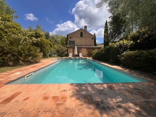 casa indipendente in vendita a Monte Giberto