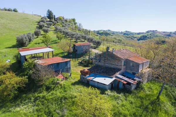 casa indipendente in vendita a Monte Giberto