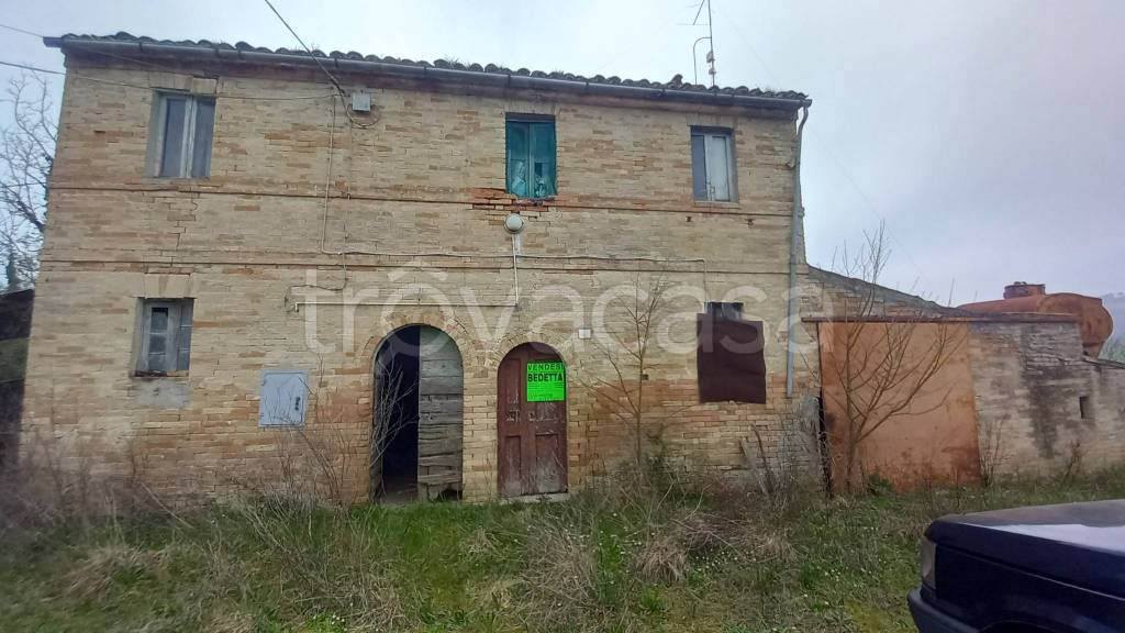 casa indipendente in vendita a Monte Giberto