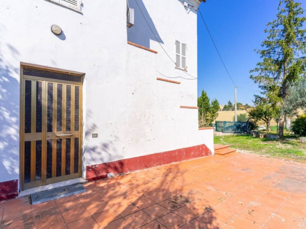 casa indipendente in vendita a Montegiorgio