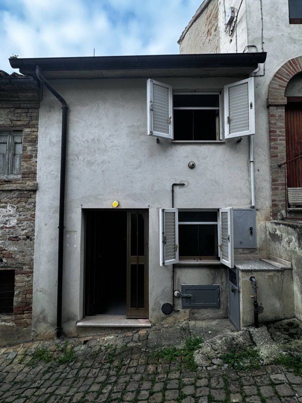 casa indipendente in vendita a Montegiorgio in zona Monte Verde