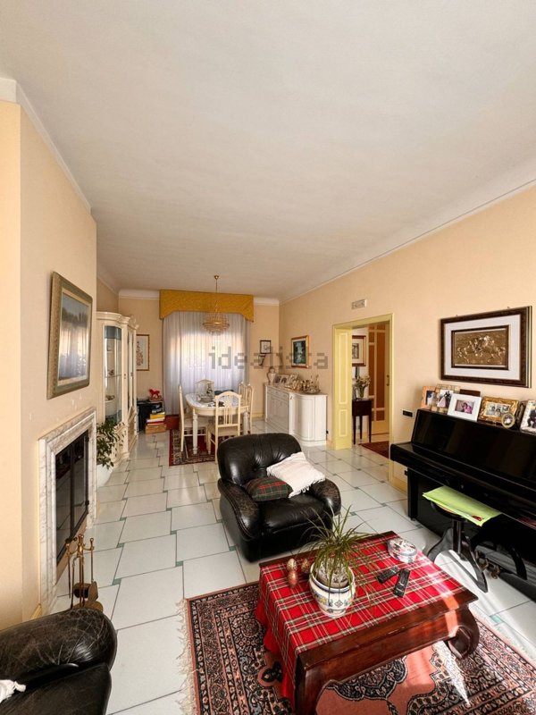 casa indipendente in vendita a Montegiorgio