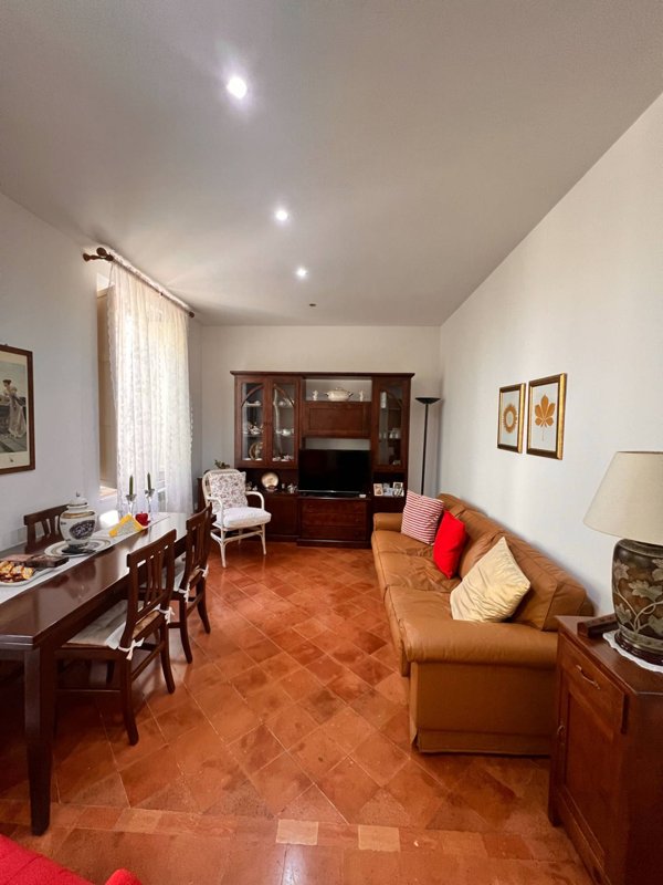 casa indipendente in vendita a Montegiorgio