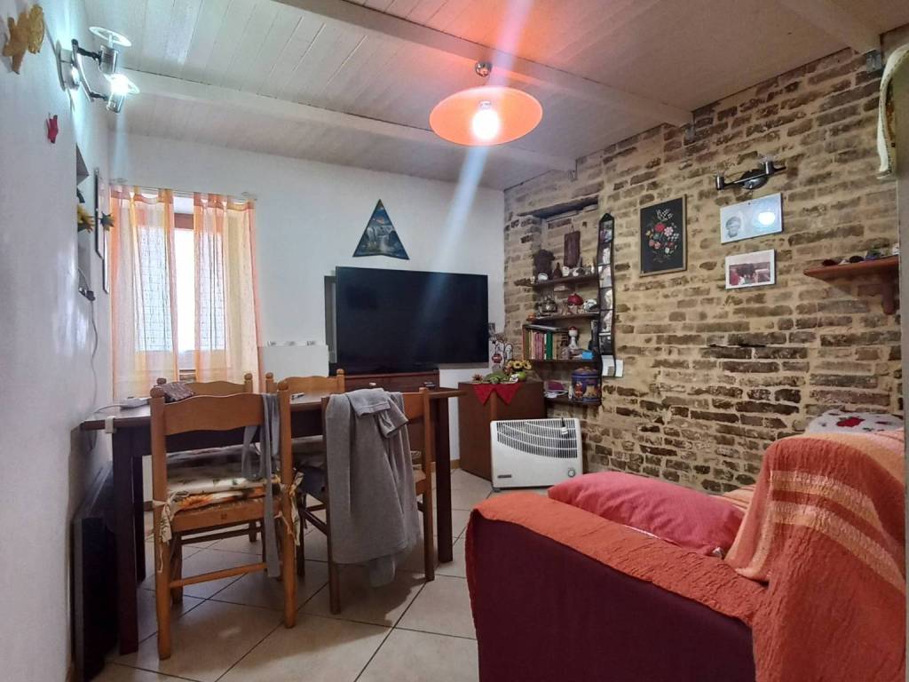 casa indipendente in vendita a Montegiorgio