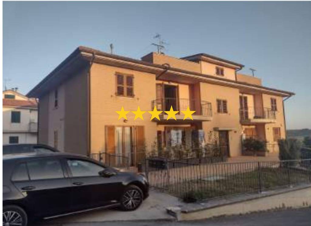 appartamento in vendita a Montegiorgio in zona Croce di via