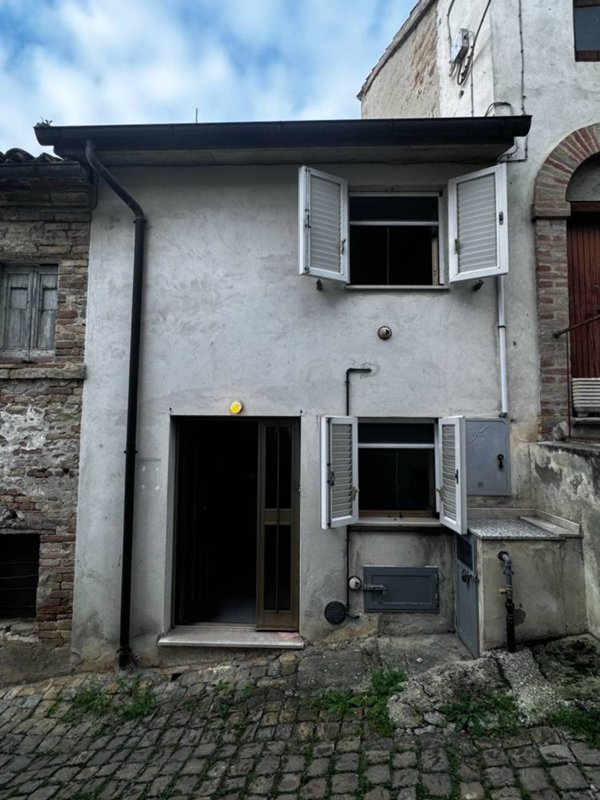 casa indipendente in vendita a Montegiorgio in zona Monte Verde