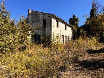 casa indipendente in vendita a Montegiorgio