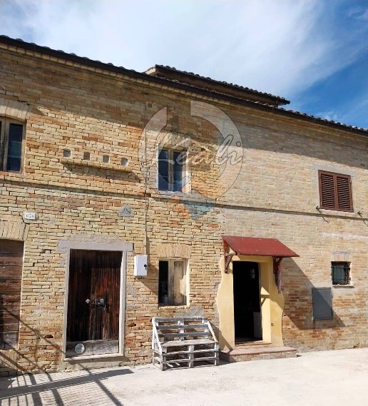 casa indipendente in vendita a Montegiorgio