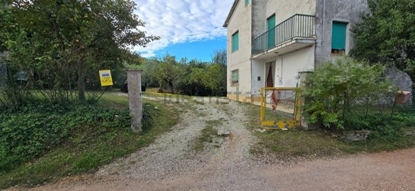 casale in vendita a Montegiorgio