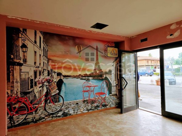 negozio in vendita a Montegiorgio