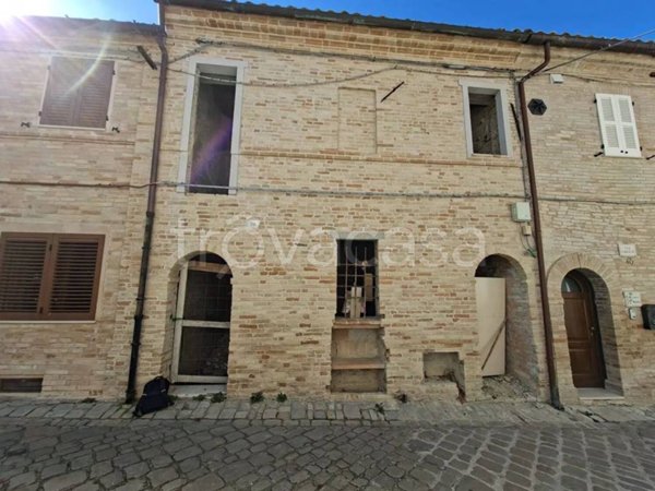 casa indipendente in vendita a Montegiorgio
