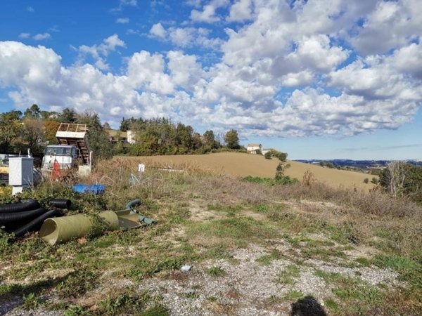 terreno agricolo in vendita a Montegiorgio