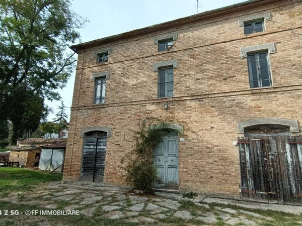 casa indipendente in vendita a Montegiorgio