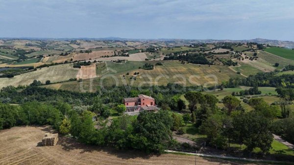 casa indipendente in vendita a Montegiorgio