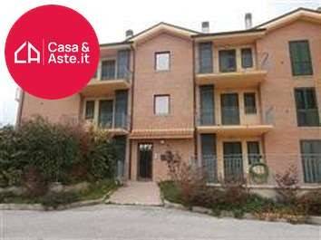 appartamento in vendita a Montegiorgio in zona Croce di via