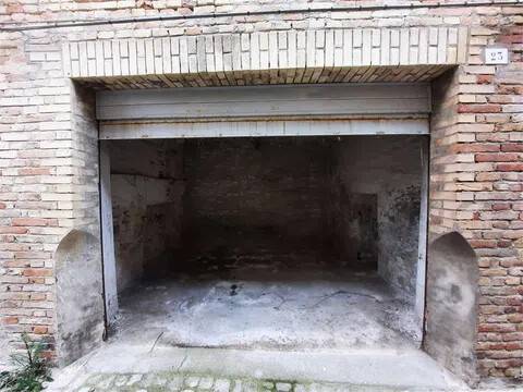 box auto in vendita a Montegiorgio