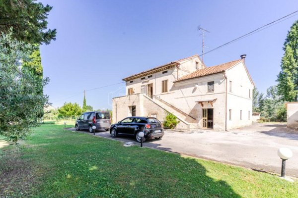 villa in vendita a Montegranaro