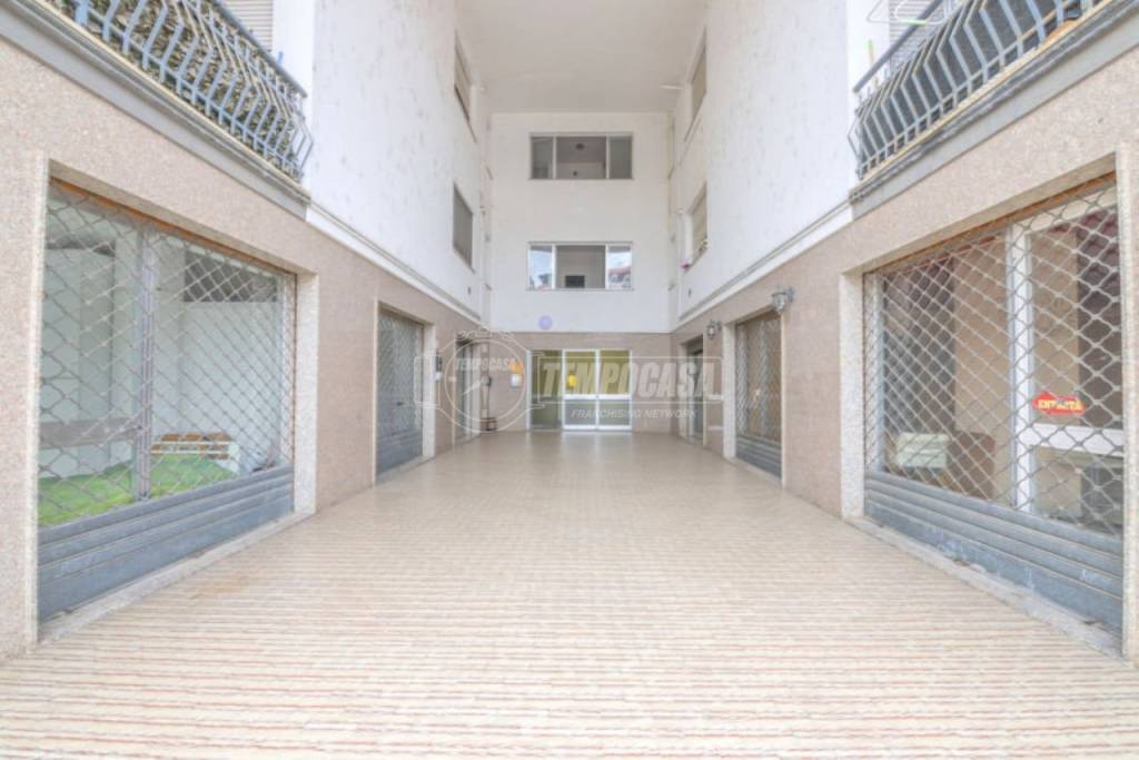 ufficio in vendita a Montegranaro