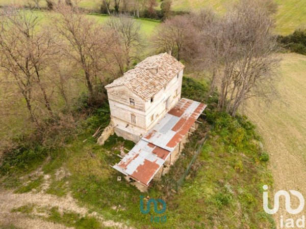 casa indipendente in vendita a Montegranaro in zona Guazzetti