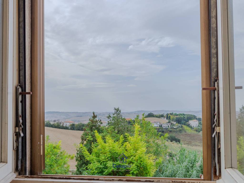casa indipendente in vendita a Montegranaro
