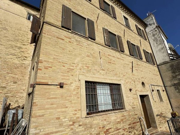casa indipendente in vendita a Montegranaro