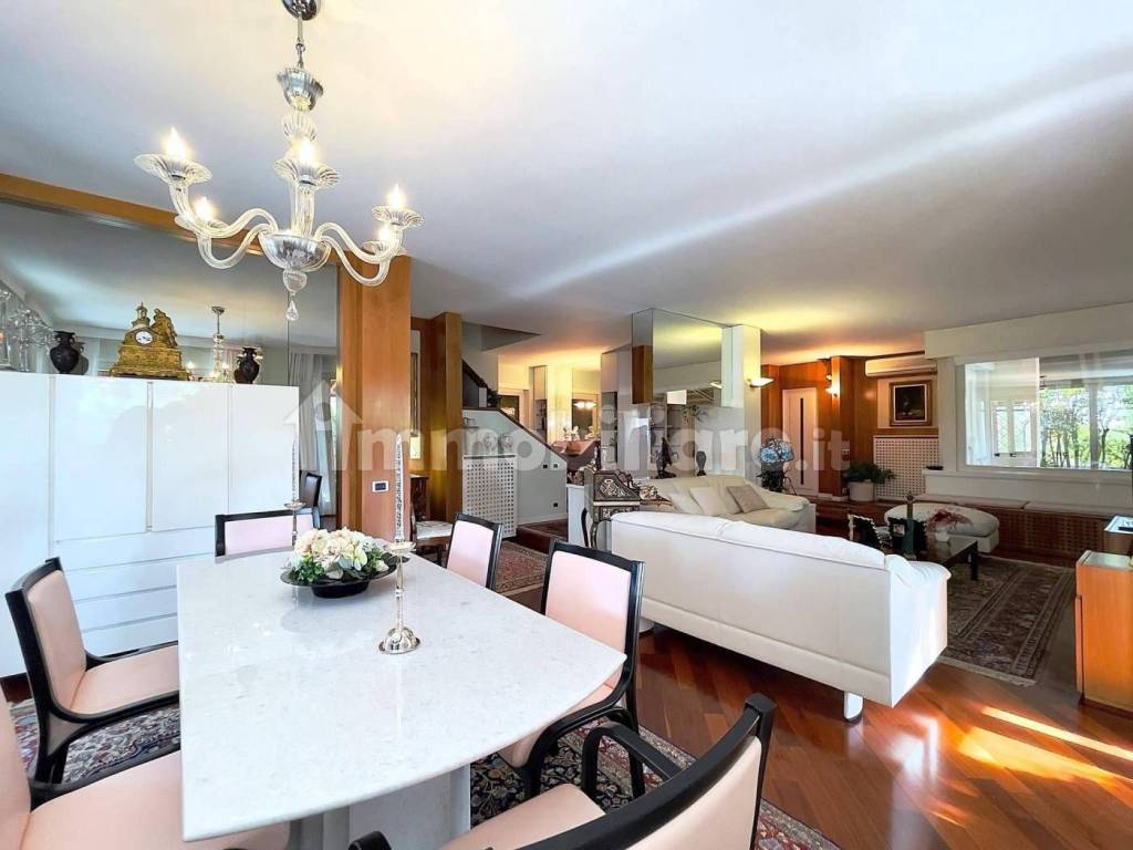 casa indipendente in vendita a Montegranaro