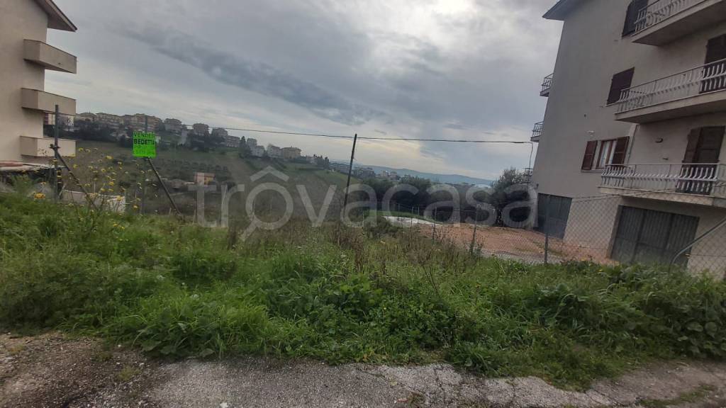 terreno edificabile in vendita a Montegranaro