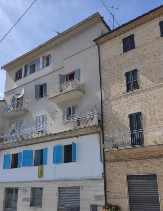 intera palazzina in vendita a Montegranaro