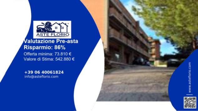 negozio in vendita a Montegranaro