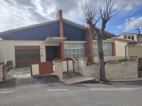 casa indipendente in vendita a Montegranaro