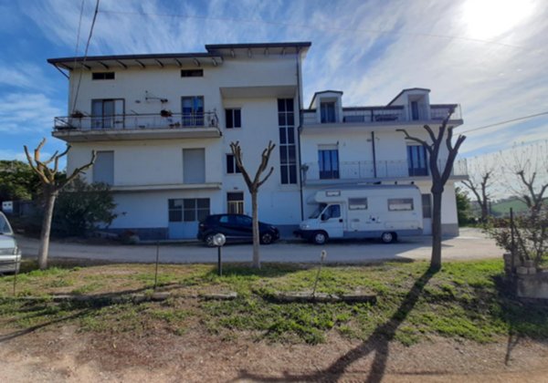 appartamento in vendita a Montegranaro in zona Santa Maria