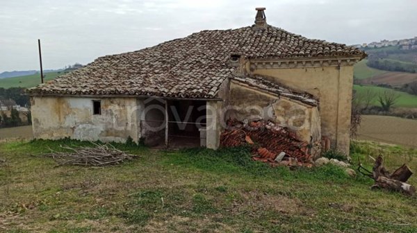 casa indipendente in vendita a Montegranaro