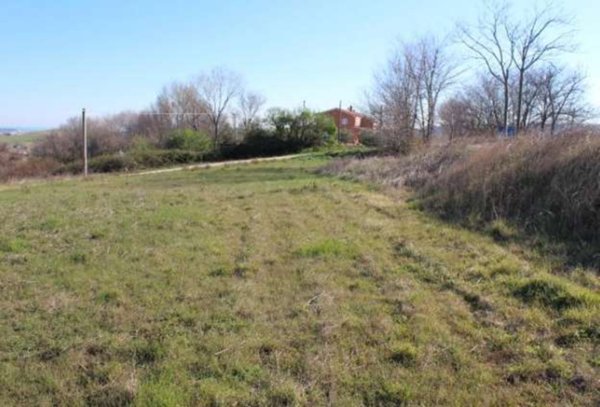 terreno edificabile in vendita a Montegranaro