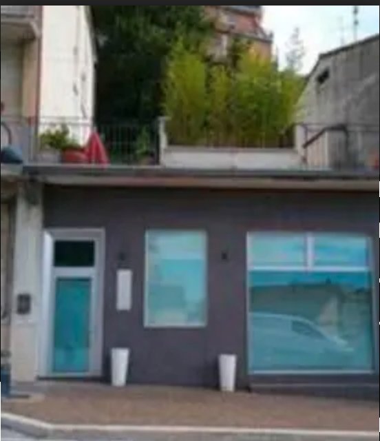 negozio in vendita a Montegranaro