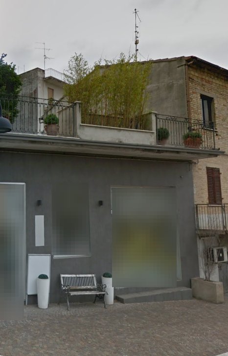 negozio in vendita a Montegranaro