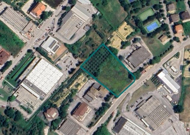 terreno edificabile in vendita a Montegranaro in zona Villa Luciani