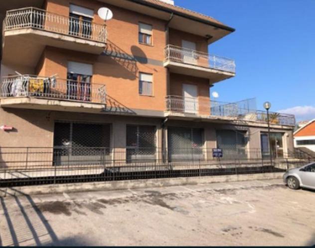 negozio in vendita a Montegranaro