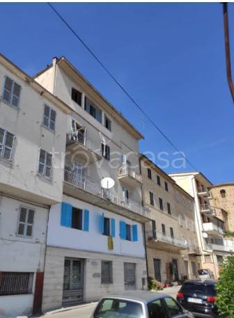 casa indipendente in vendita a Montegranaro