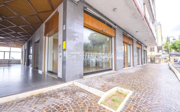 trivano in vendita a Montegranaro