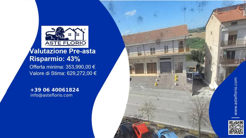 locale commerciale in vendita a Montegranaro